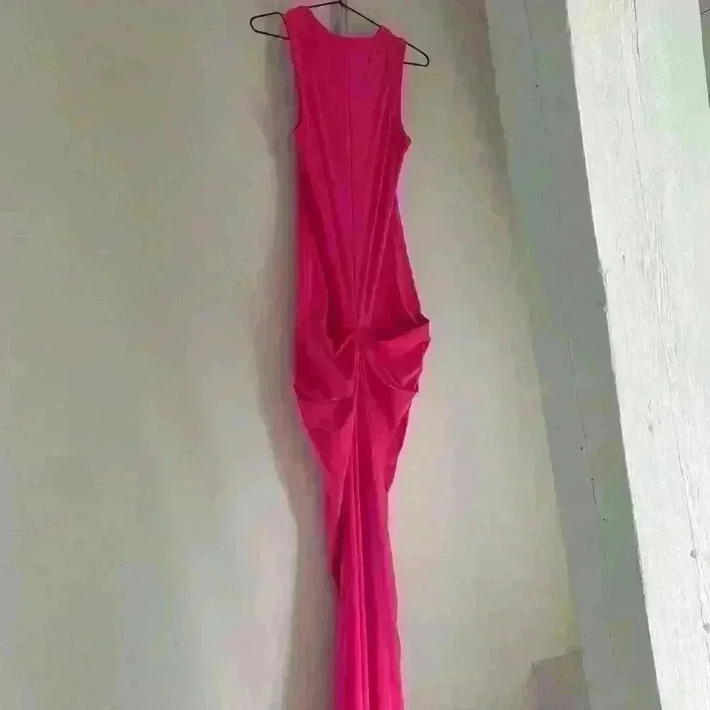 H&M Studio Collection Hot Pink Gown with Ruching in the back, Size XL, NWT - Picture 10 of 12